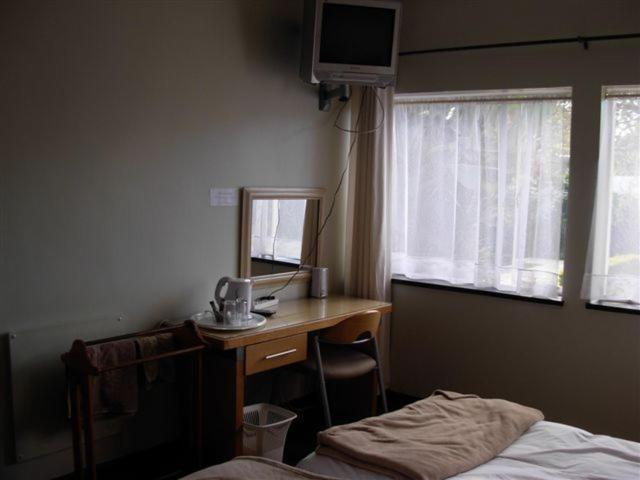 Liongate Bed And Breakfast Edenvale Room photo